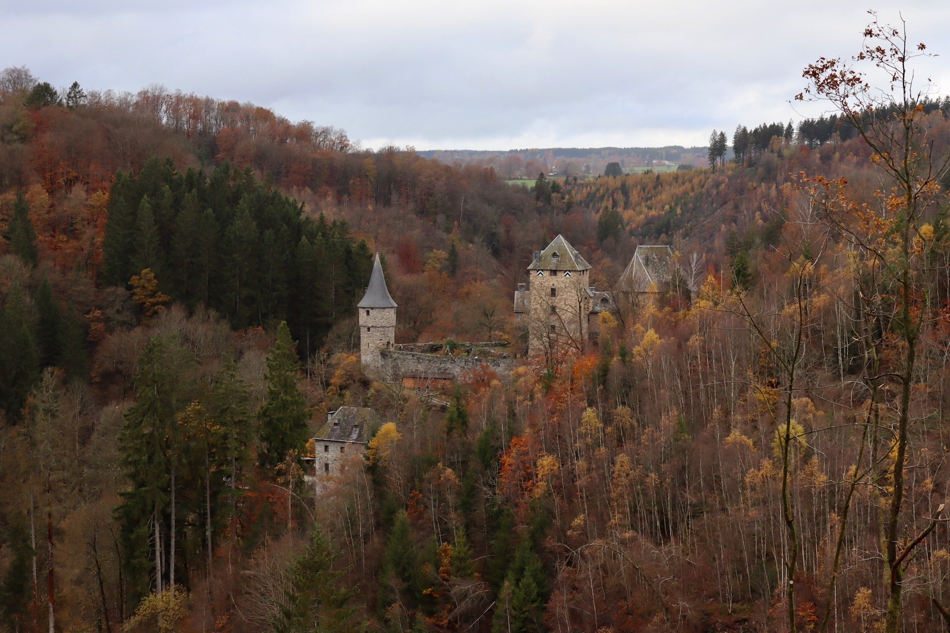 Château de Reinhardstein Activités à faire en automne Automne Saisons Hello June hellojune.be